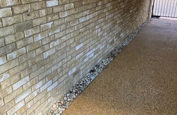 Renovation of resin bound aggregate driveway in Cambridge