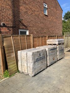 Vandersanden Cambridge Cream bricks (dark weathered) delivered on palettes 