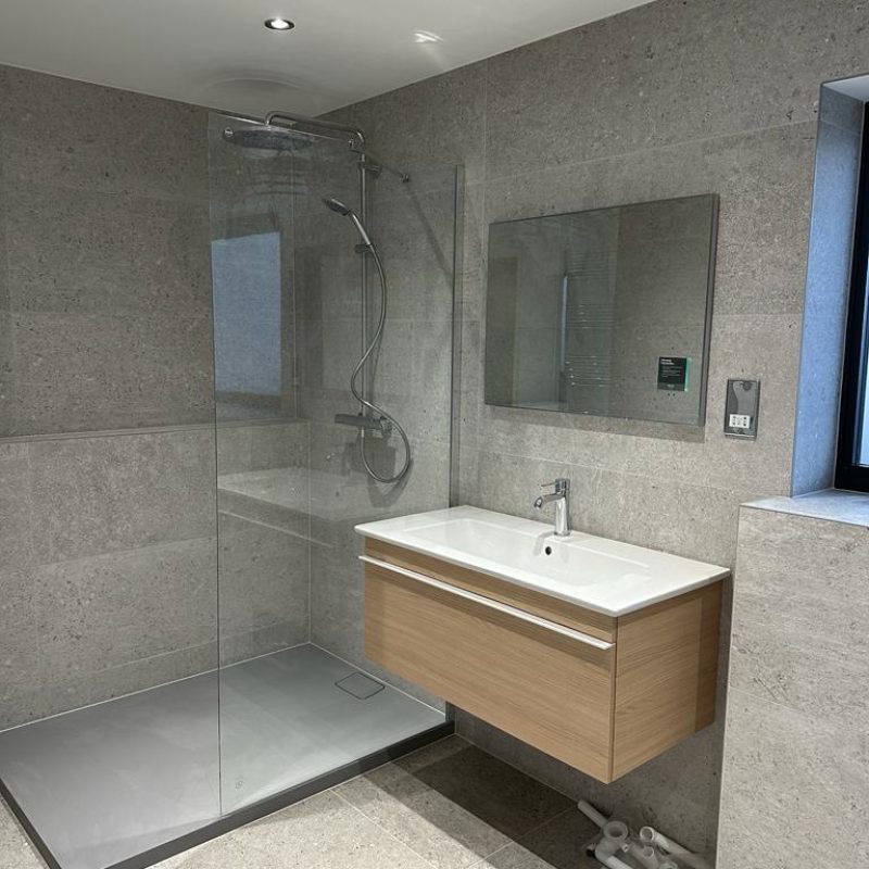 Bathroom refurbishment and tiling